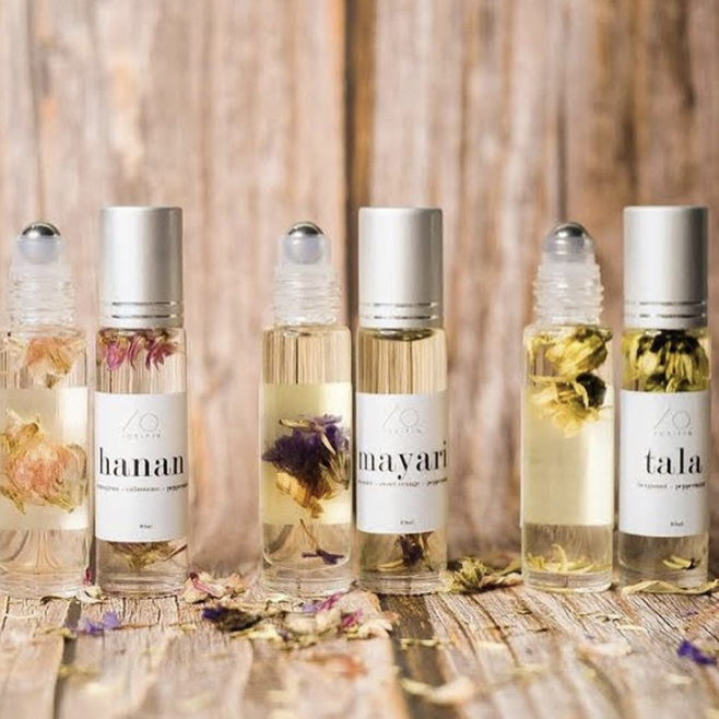 Pretty roller oils with dried flowers
