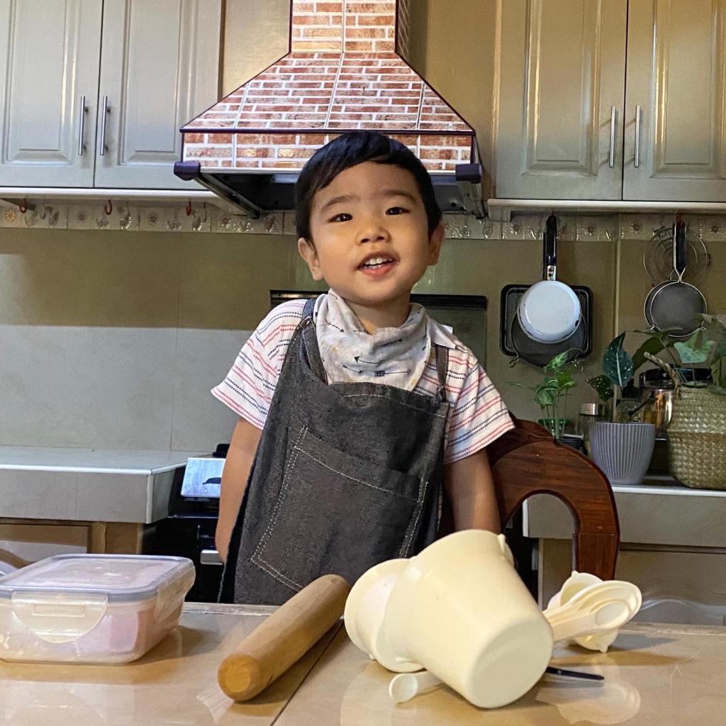 Toddler chef