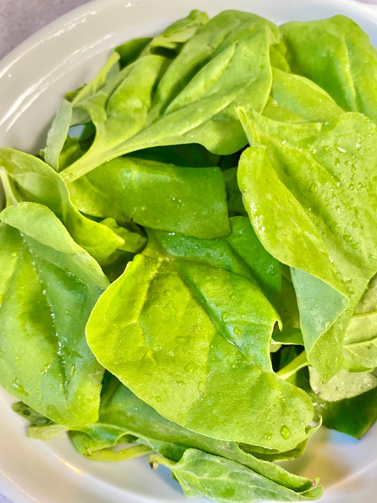 Spinach leaves