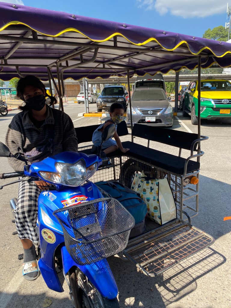 Motorcycle service for tourists