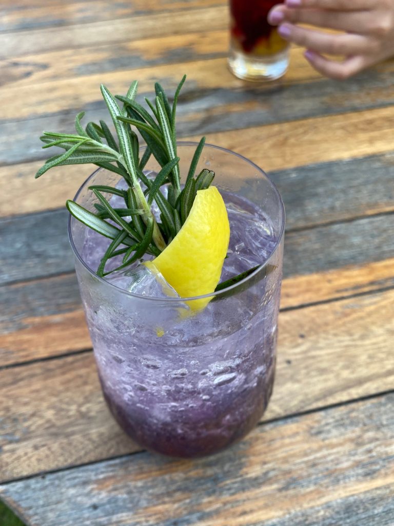 Pretty and Refreshing Butterfly Pea Lemonade