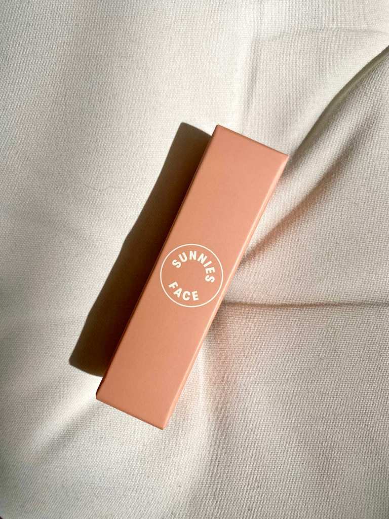 Sunnies Face Fluffmatte Lipstick in Nudist