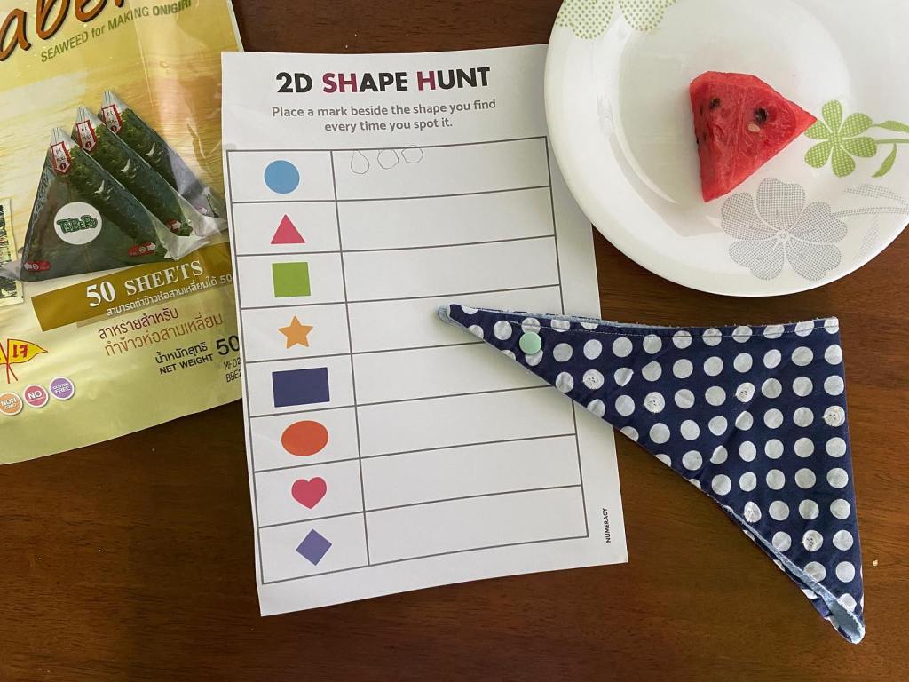 Triangle shape hunt activity