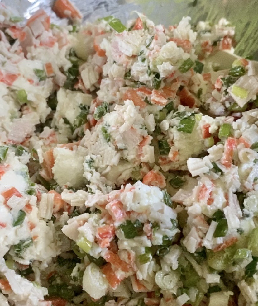 Kani and cream cheese rangoon mixture