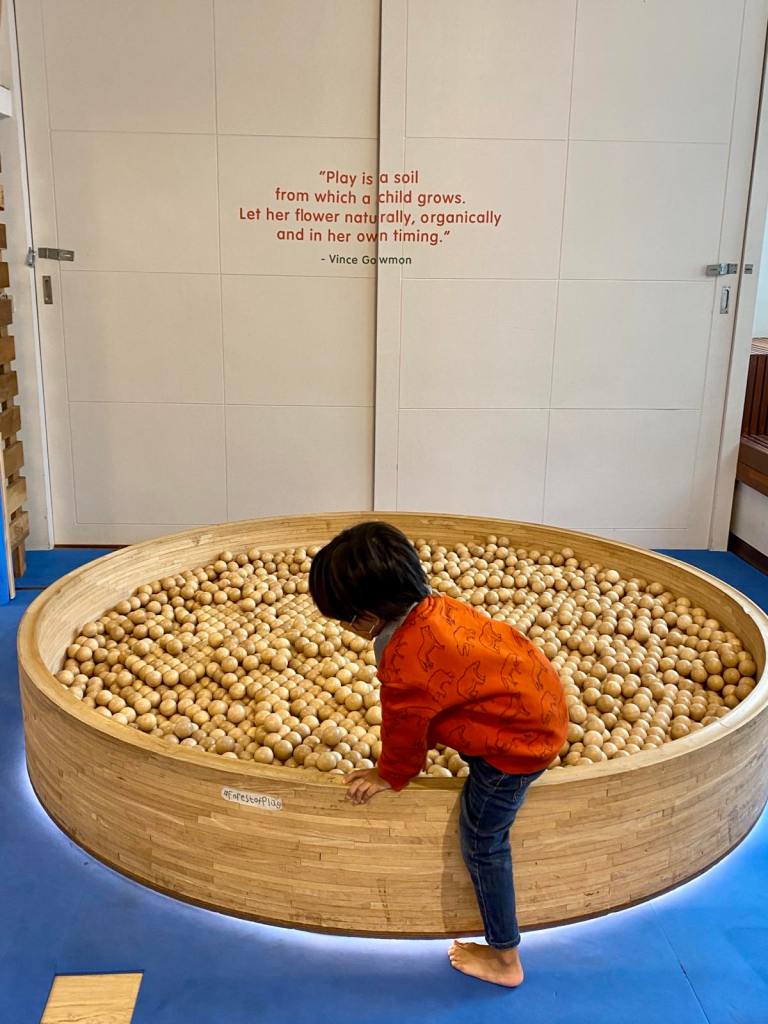 Wooden ball pit