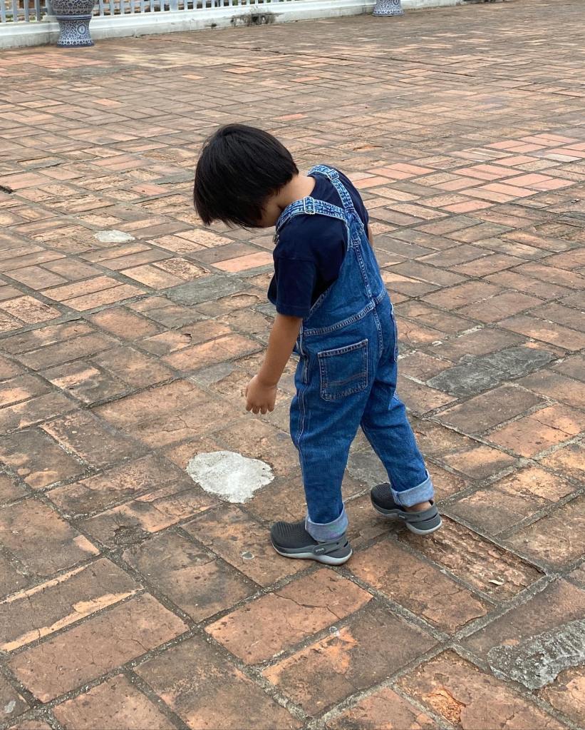 Back of an adjustable denim dungaree